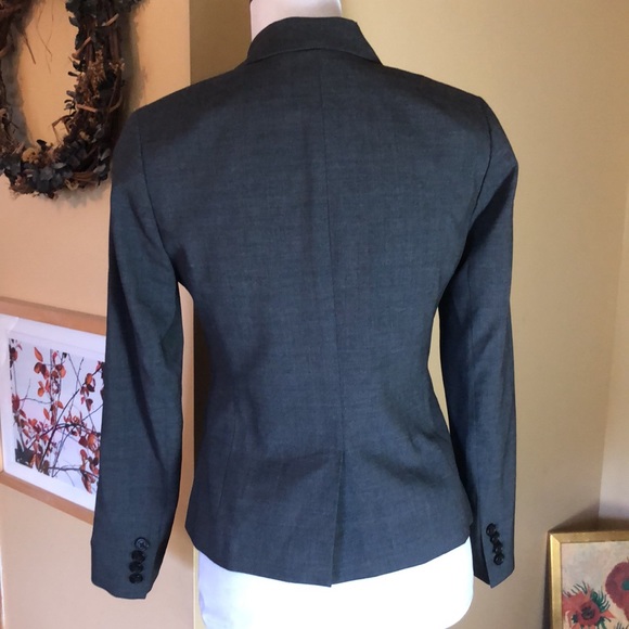 J CREW  Size 2P Classic Gray 3-Button Jacket PREPPY Stretchy Wool Lined $399 NEW - Picture 3 of 16